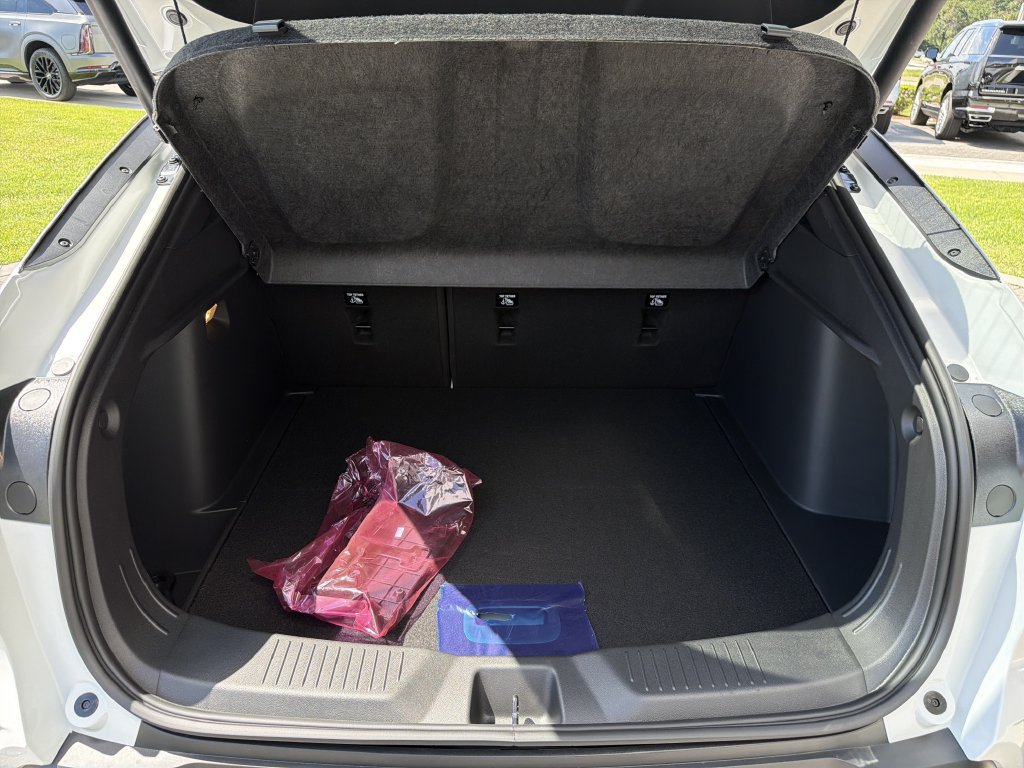 New 2026 Buick Envista Sport Touring w/ Convenience II Package FWD image 14