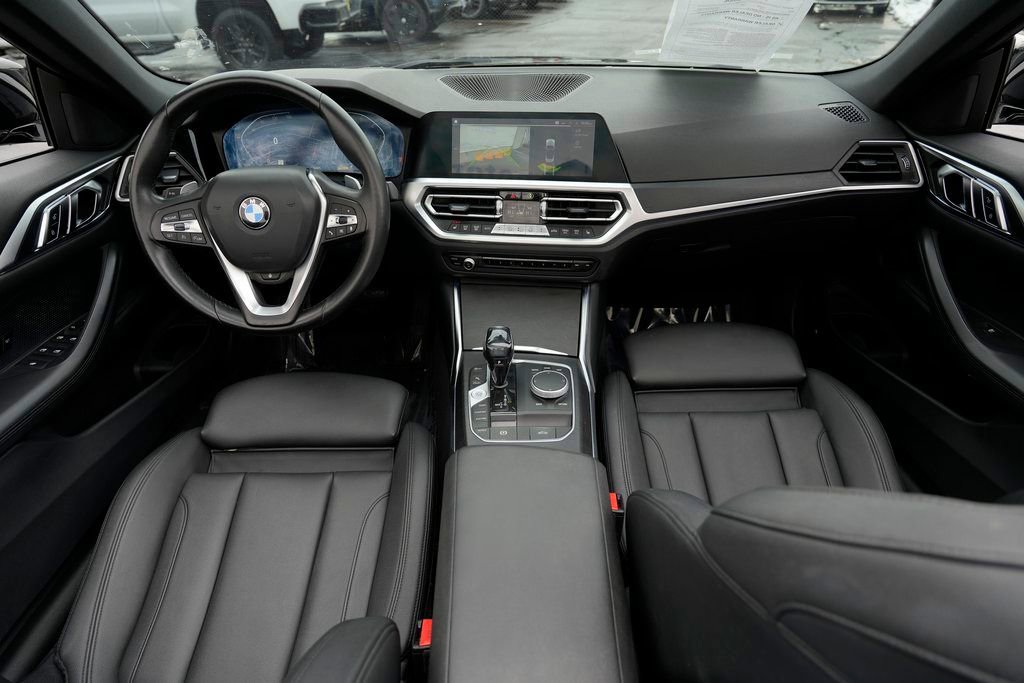 Used 2021 BMW 430i Convertible w/ Premium Package image 34