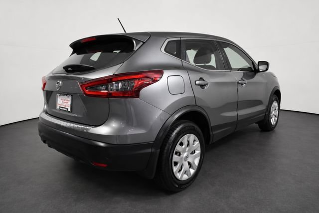 Used 2020 Nissan Rogue Sport S FWD image 4