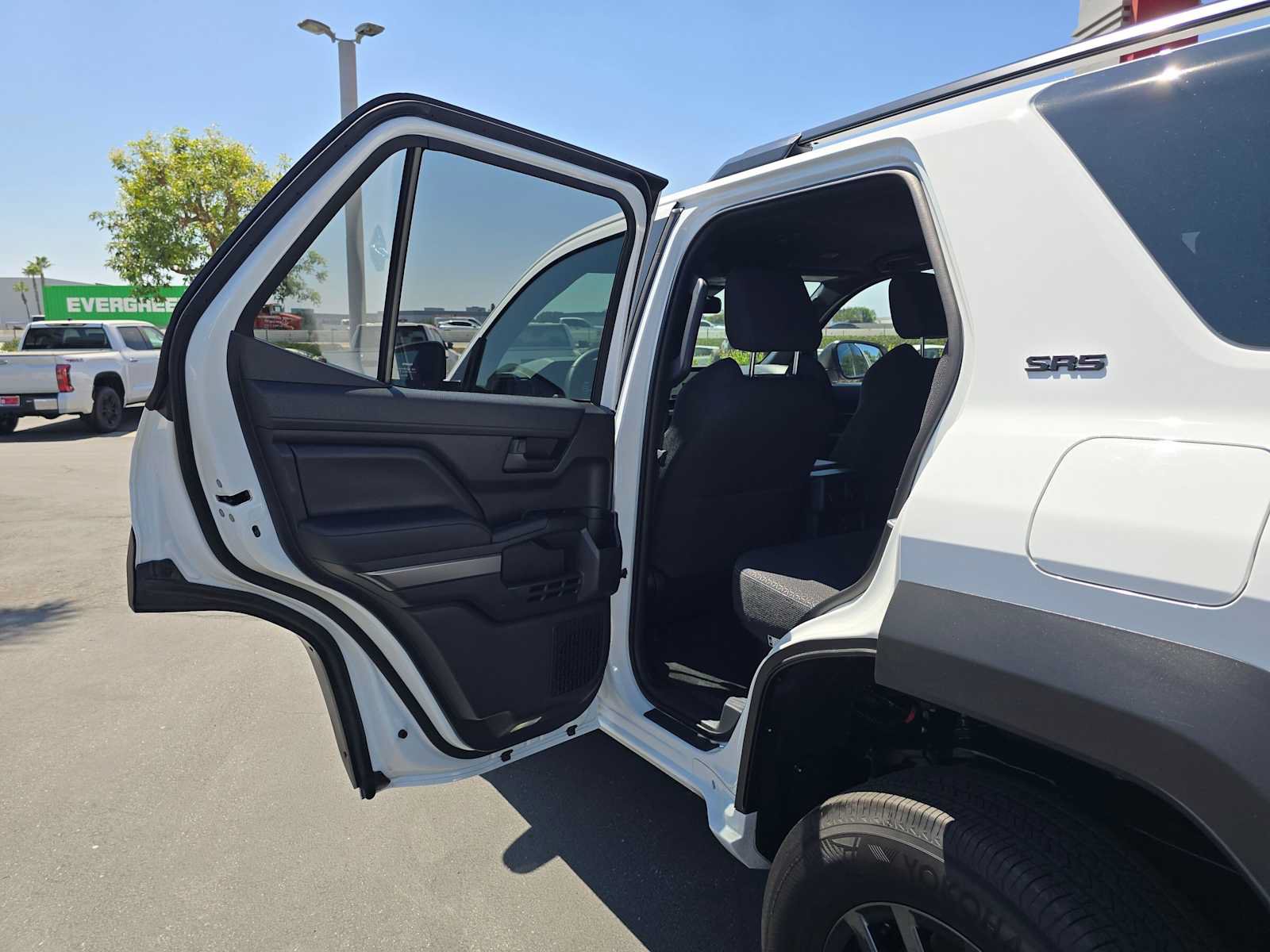 Certified 2026 Toyota 4Runner SR5 AWD/4WD image 18