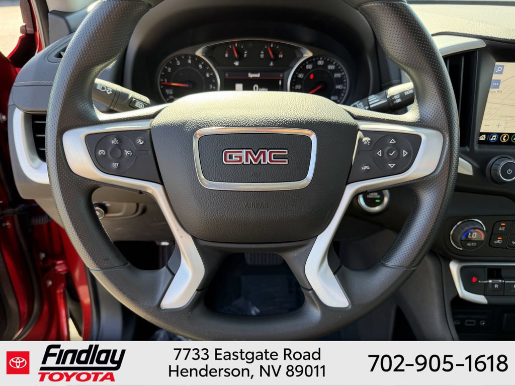 Used 2024 GMC Terrain SLE w/ Driver Convenience Package FWD image 24