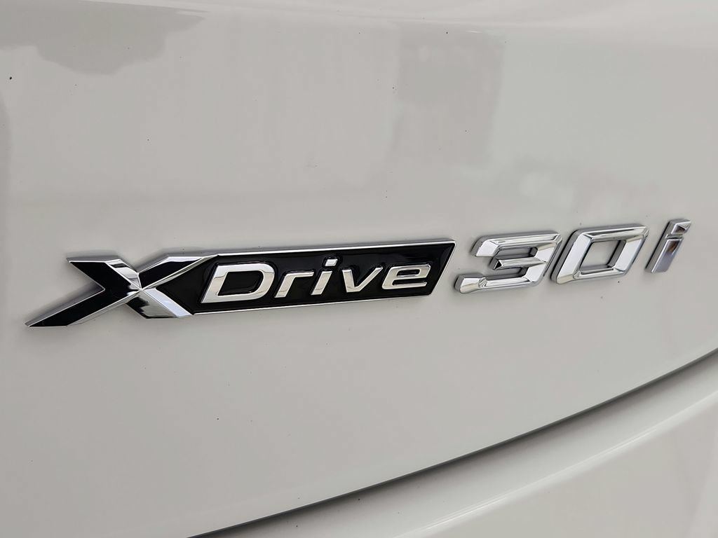Used 2023 BMW X4 xDrive30i AWD/4WD image 37