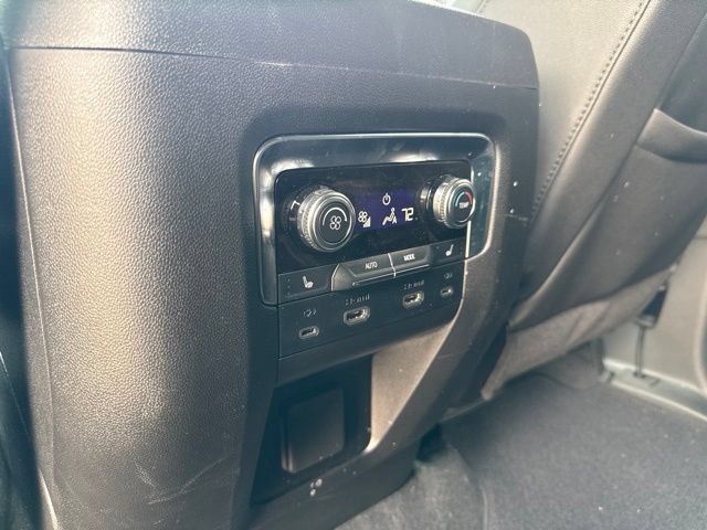 Used 2026 GMC Yukon AT4 w/ AT4 Premium Plus Package AWD/4WD image 10