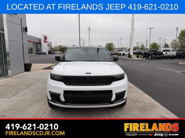 Used 2024 Jeep Grand Cherokee L Summit w/ High Altitude Package AWD/4WD image 19