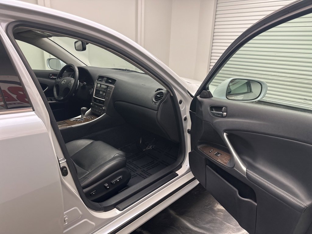 Used 2010 Lexus IS 250 AWD image 8