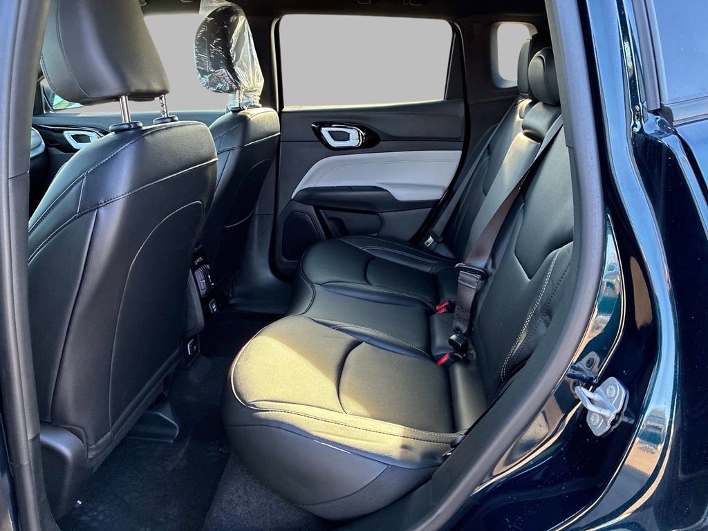 New 2026 Jeep Compass Limited image 6