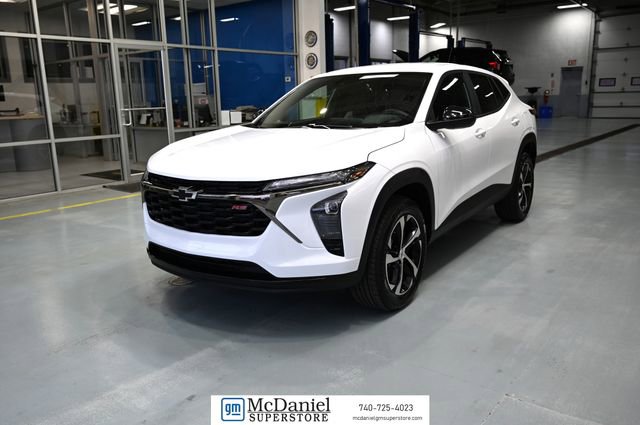 New 2026 Chevrolet Trax RS w/ Driver Confidence Package image 1