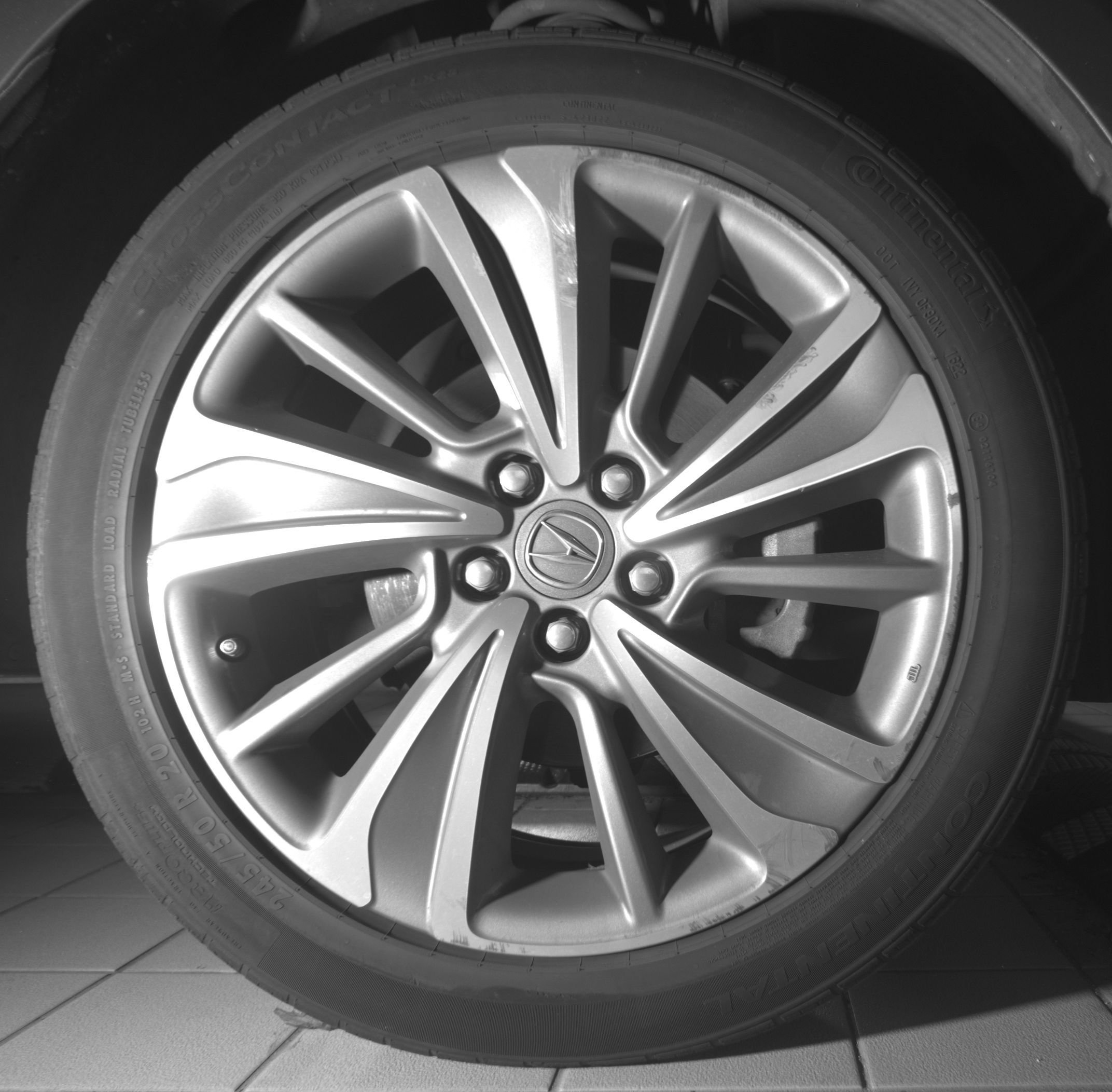 Used 2017 Acura MDX w/ Technology Package AWD/4WD image 28
