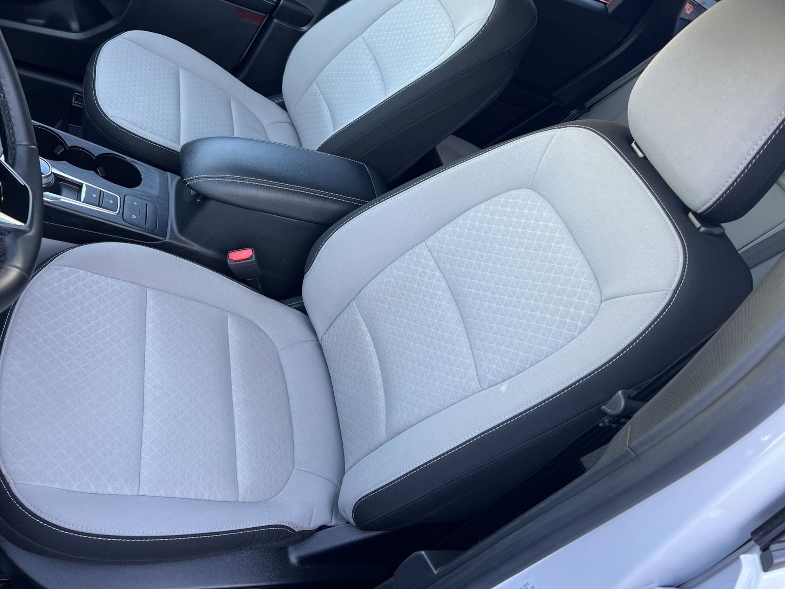 Used 2024 Ford Escape Active image 13