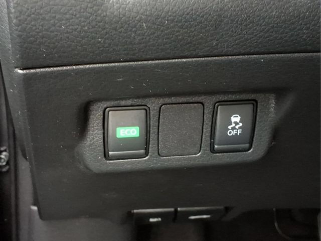 Used 2019 Nissan Sentra SV FWD image 19