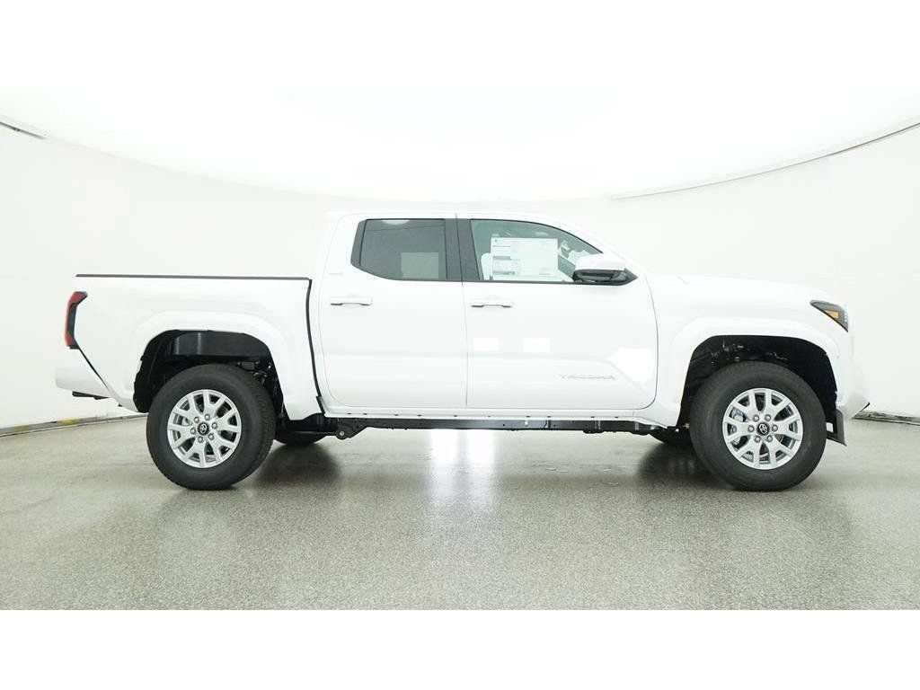 Used 2024 Toyota Tacoma SR5 RWD image 32