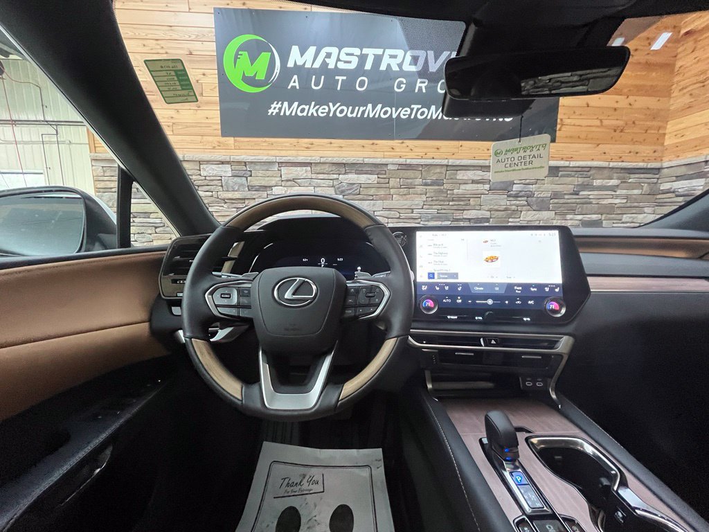 Used 2025 Lexus RX 350 Premium w/ Kick Sensor & Tow Package AWD/4WD image 25