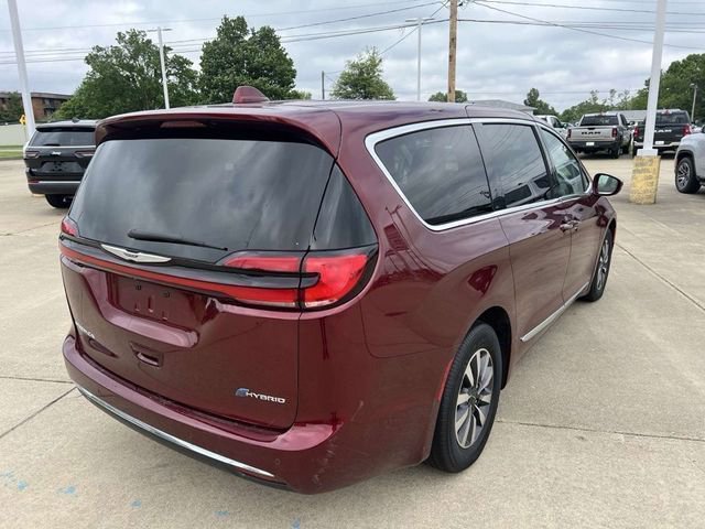 Used 2022 Chrysler Pacifica Limited image 5