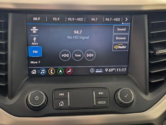 Used 2020 GMC Acadia Denali w/ Trailering Package image 21