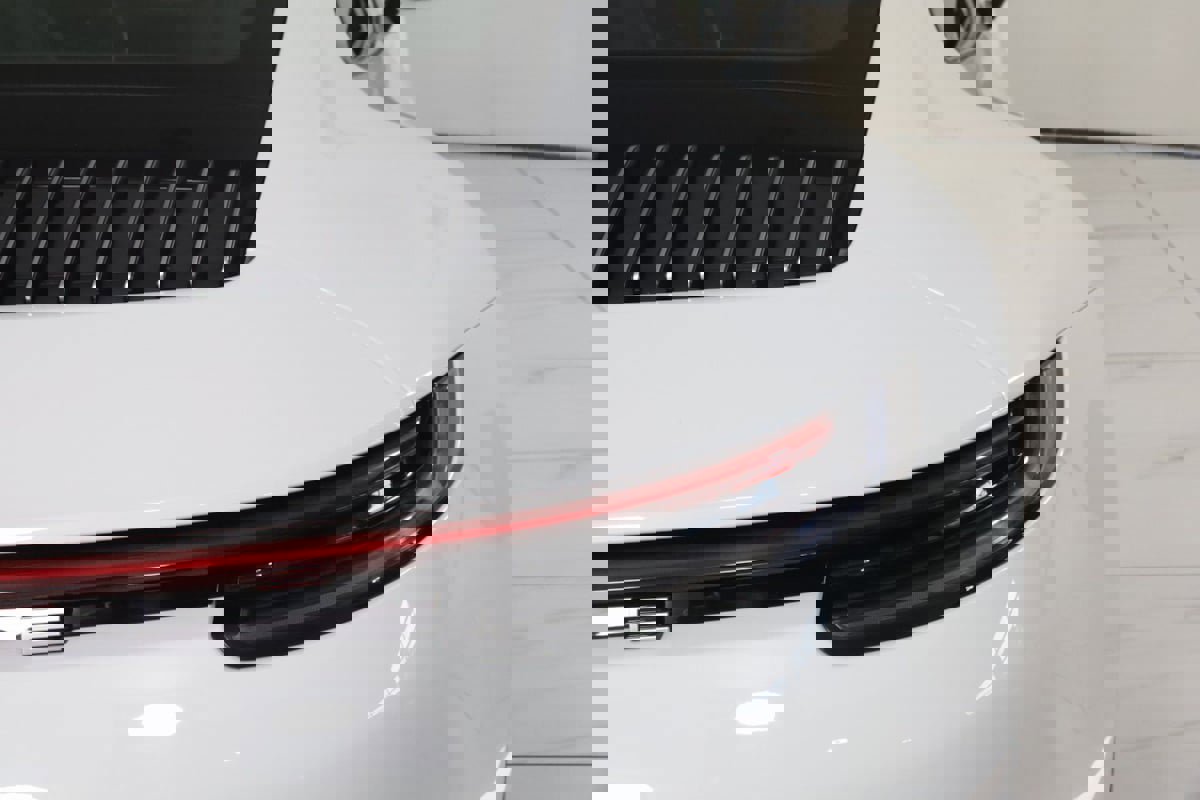 Used 2020 Porsche 911 Carrera S image 81