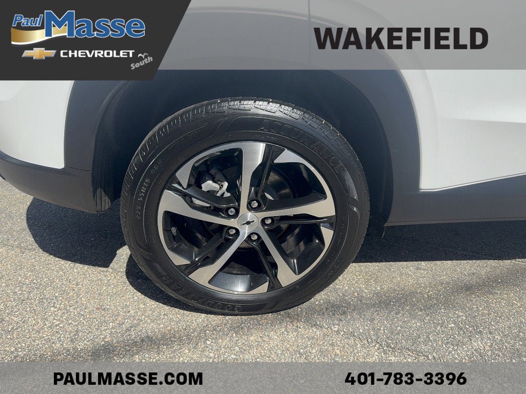 Certified 2024 Chevrolet Trax RS w/ Driver Confidence Package image 13