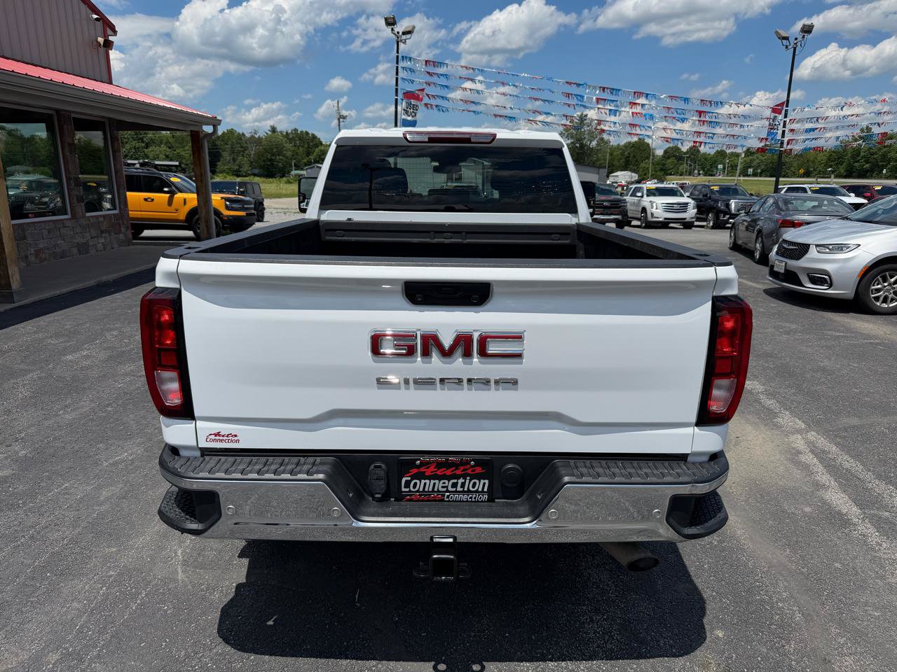 Used 2024 GMC Sierra 2500 Pro AWD/4WD image 5