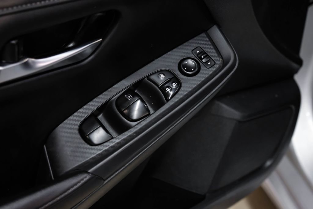 Used 2021 Nissan Sentra SV FWD image 43