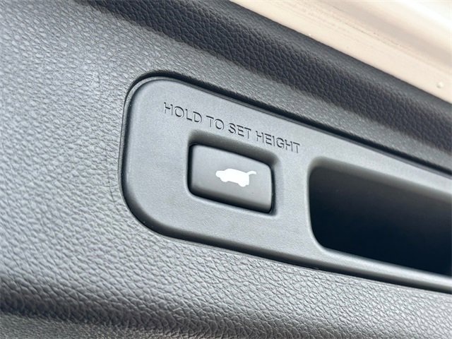 Used 2023 Honda Odyssey Touring image 14