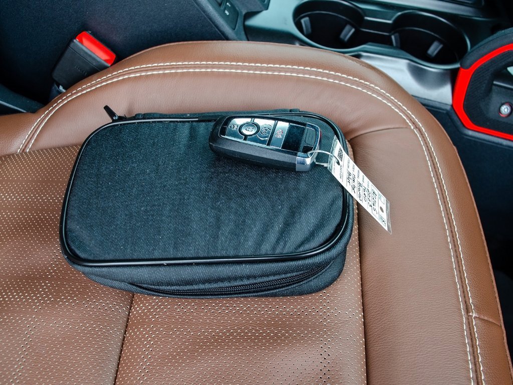 Used 2023 Ford Bronco Heritage Edition image 38