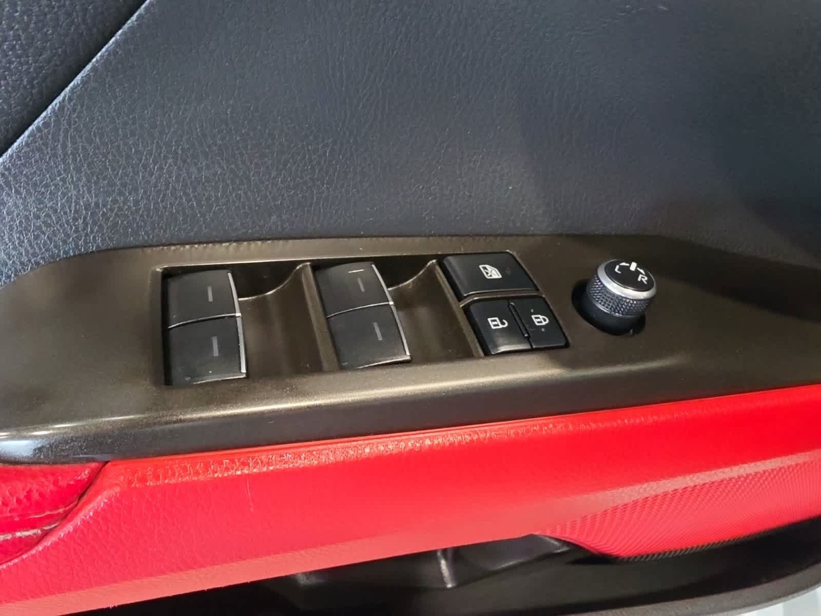 Used 2021 Toyota Camry XSE FWD image 21