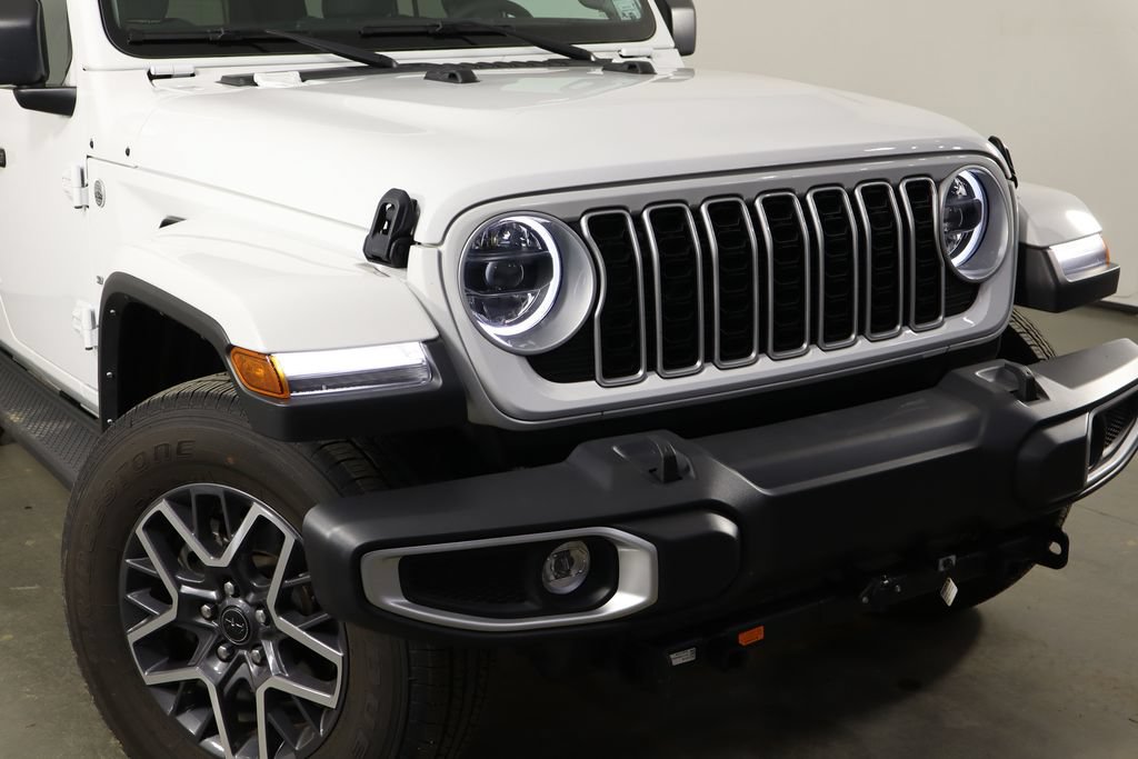 Used 2024 Jeep Wrangler Unlimited Sahara AWD/4WD image 46