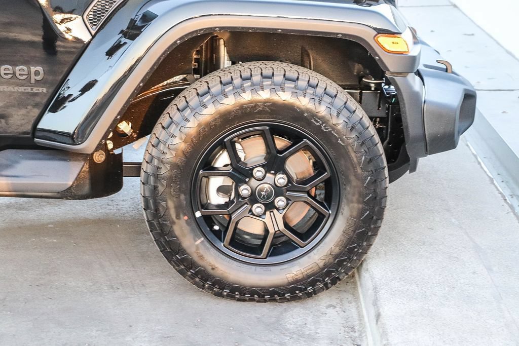 New 2026 Jeep Wrangler Unlimited Sport AWD/4WD image 11