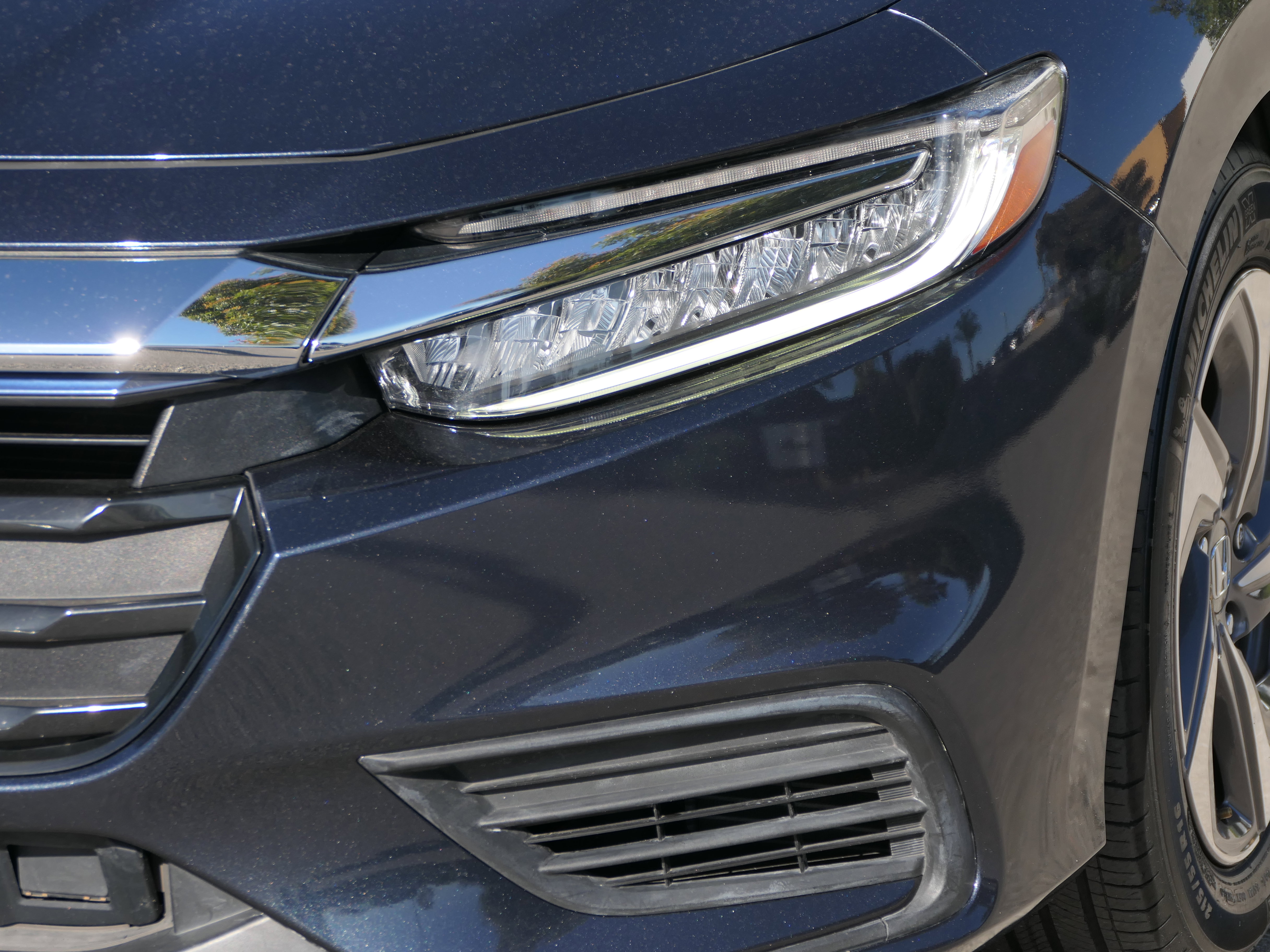 Used 2019 Honda Insight EX image 8