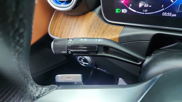 Used 2023 Mercedes-Benz C 300 Sedan image 40