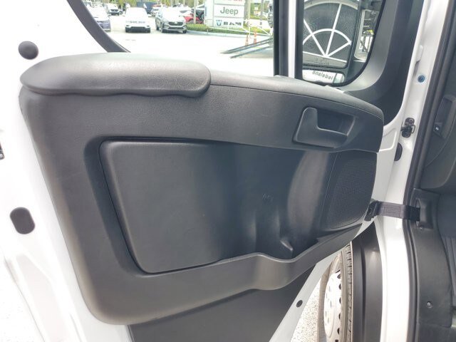 Used 2025 RAM ProMaster 2500 w/ U-Haul Equipment Group FWD image 19