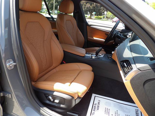 Used 2022 BMW 540i xDrive w/ Convenience Package AWD/4WD image 28