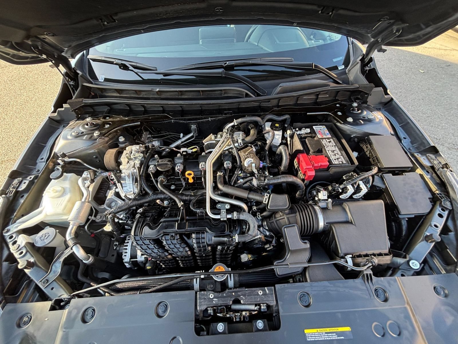 Used 2025 Nissan Altima 2.5 SV FWD image 32