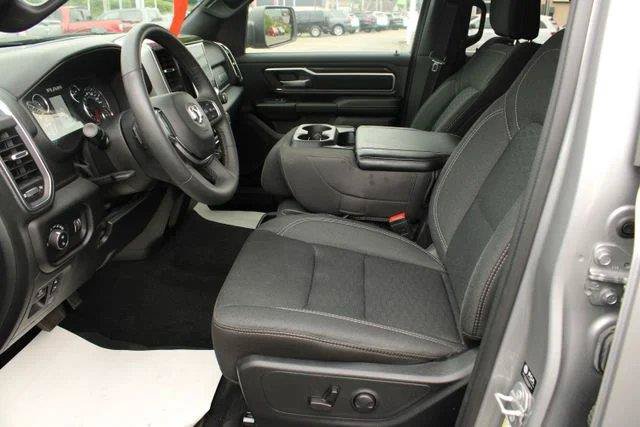 Used 2025 RAM 1500 Big Horn AWD/4WD image 16