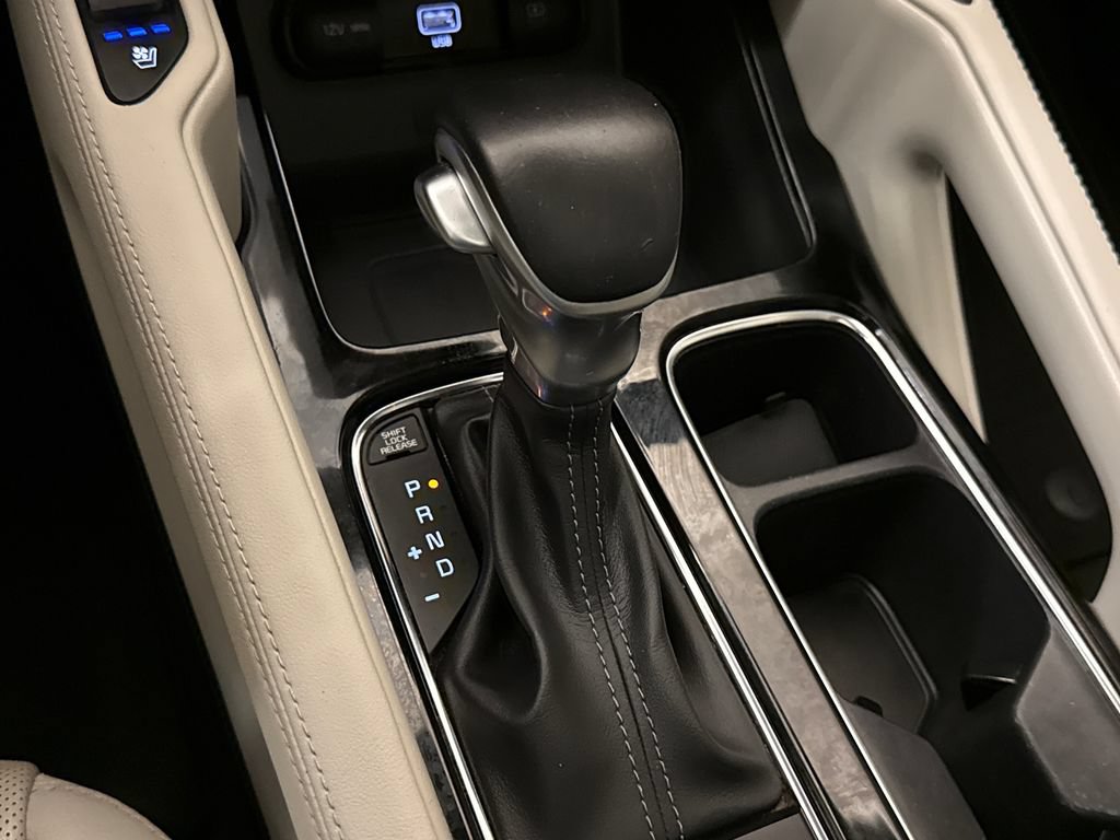 Used 2022 Kia Telluride EX w/ EX Premium Package FWD image 31