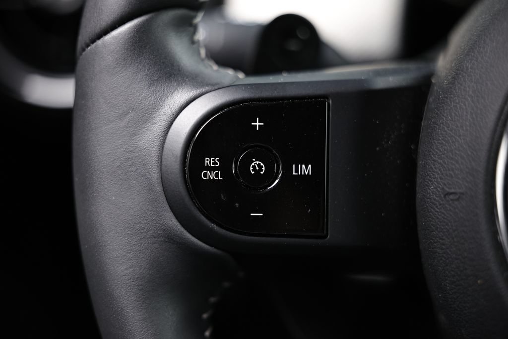 Used 2024 MINI Cooper S FWD image 32