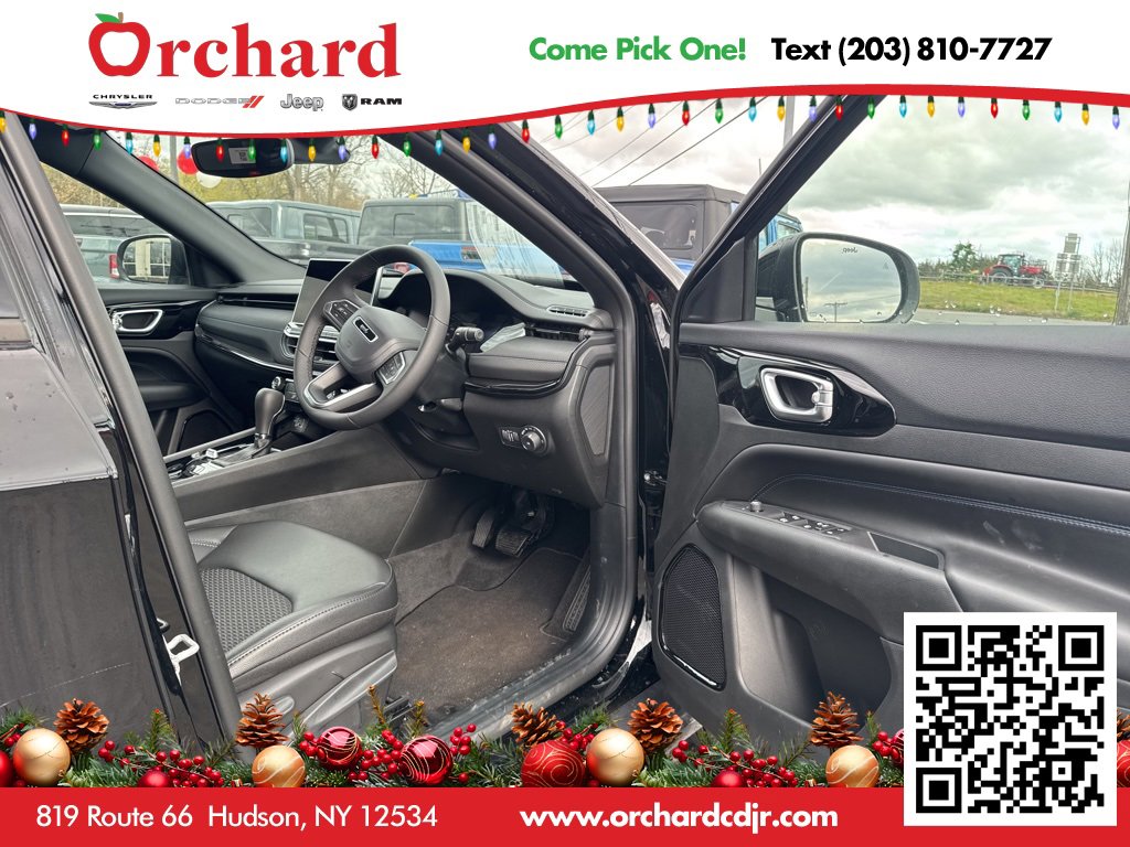 New 2026 Jeep Compass Latitude image 14