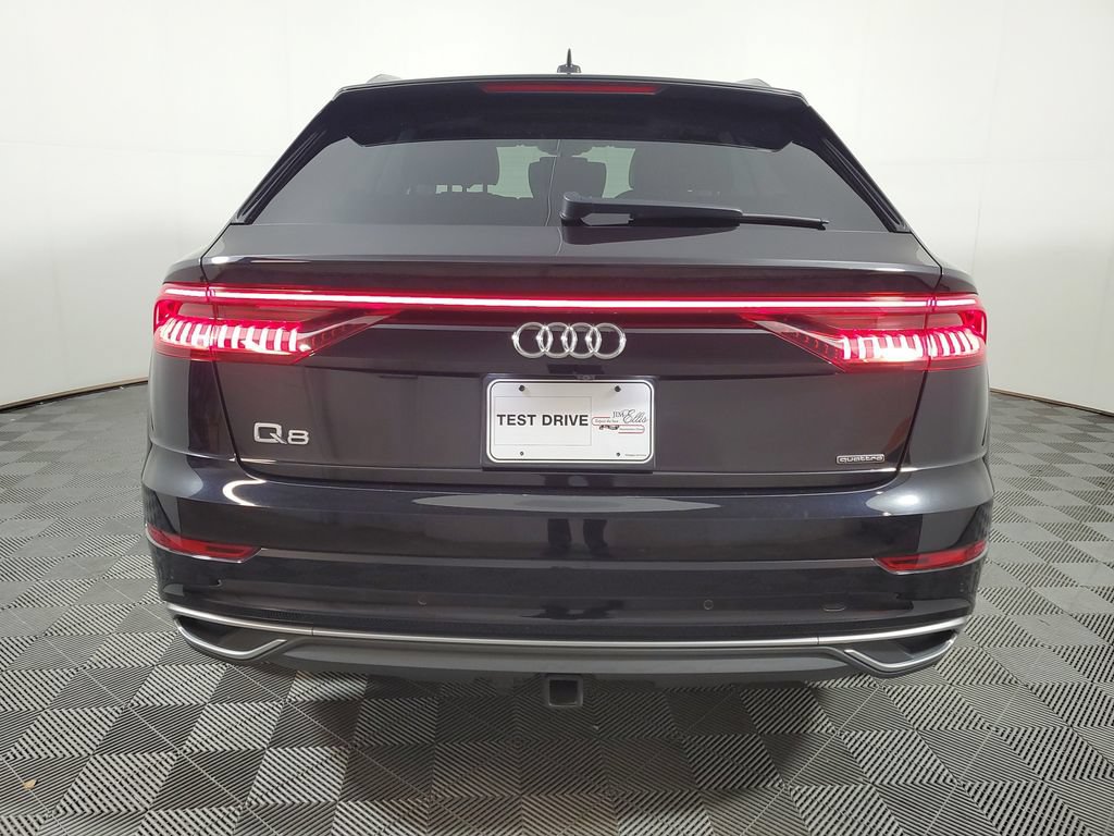 Used 2019 Audi Q8 Prestige AWD/4WD image 5