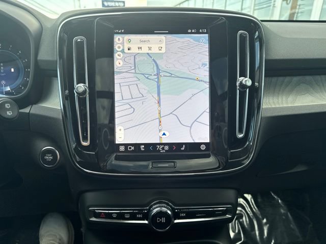 Certified 2025 Volvo XC40 B5 Core AWD/4WD image 23
