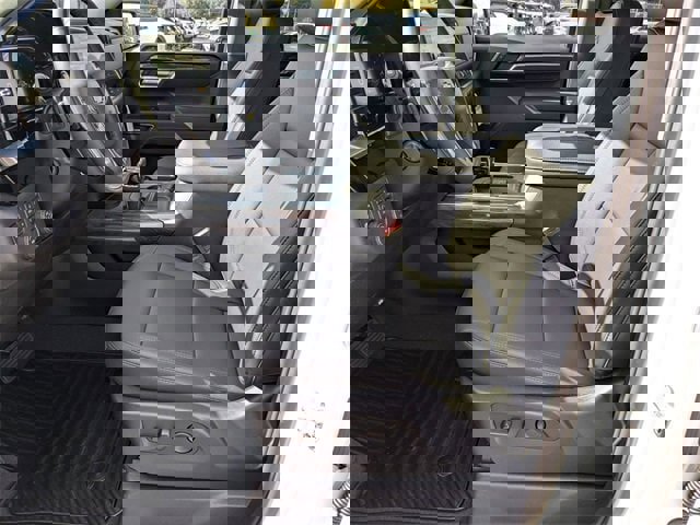 New 2026 Chevrolet Silverado 1500 LTZ w/ LTZ Premium Package image 15