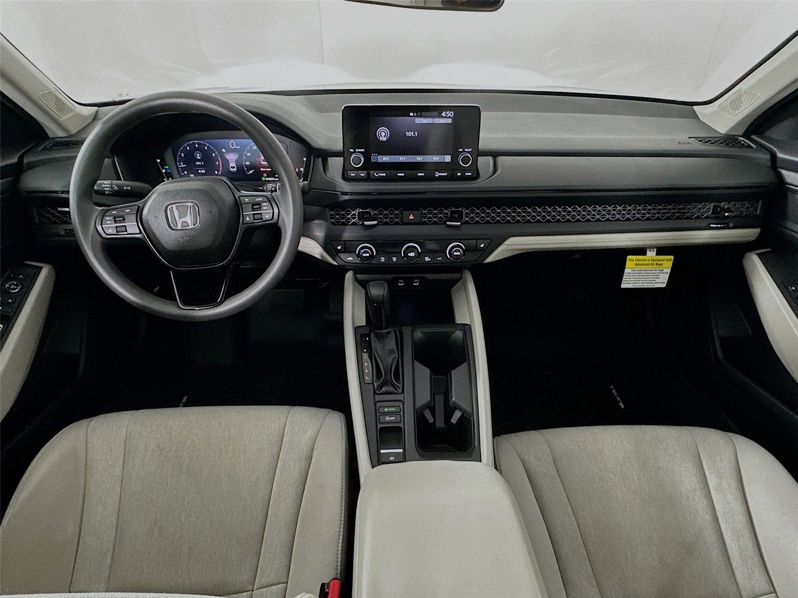 Certified 2025 Honda Accord SE image 30