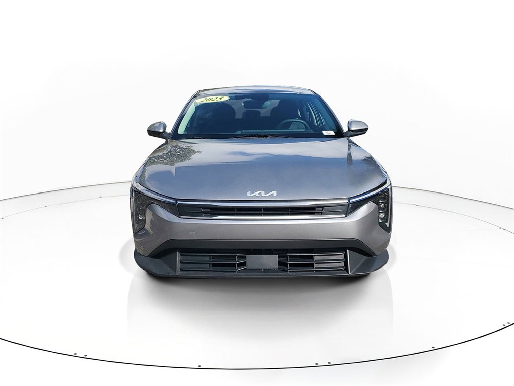 Certified 2025 Kia K4 LXS image 2