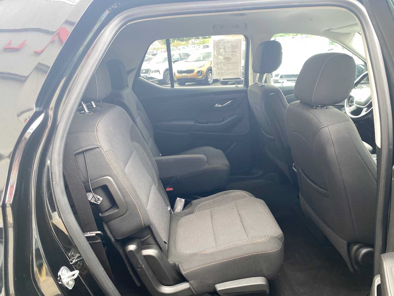 Used 2021 Chevrolet Traverse LT AWD/4WD image 28