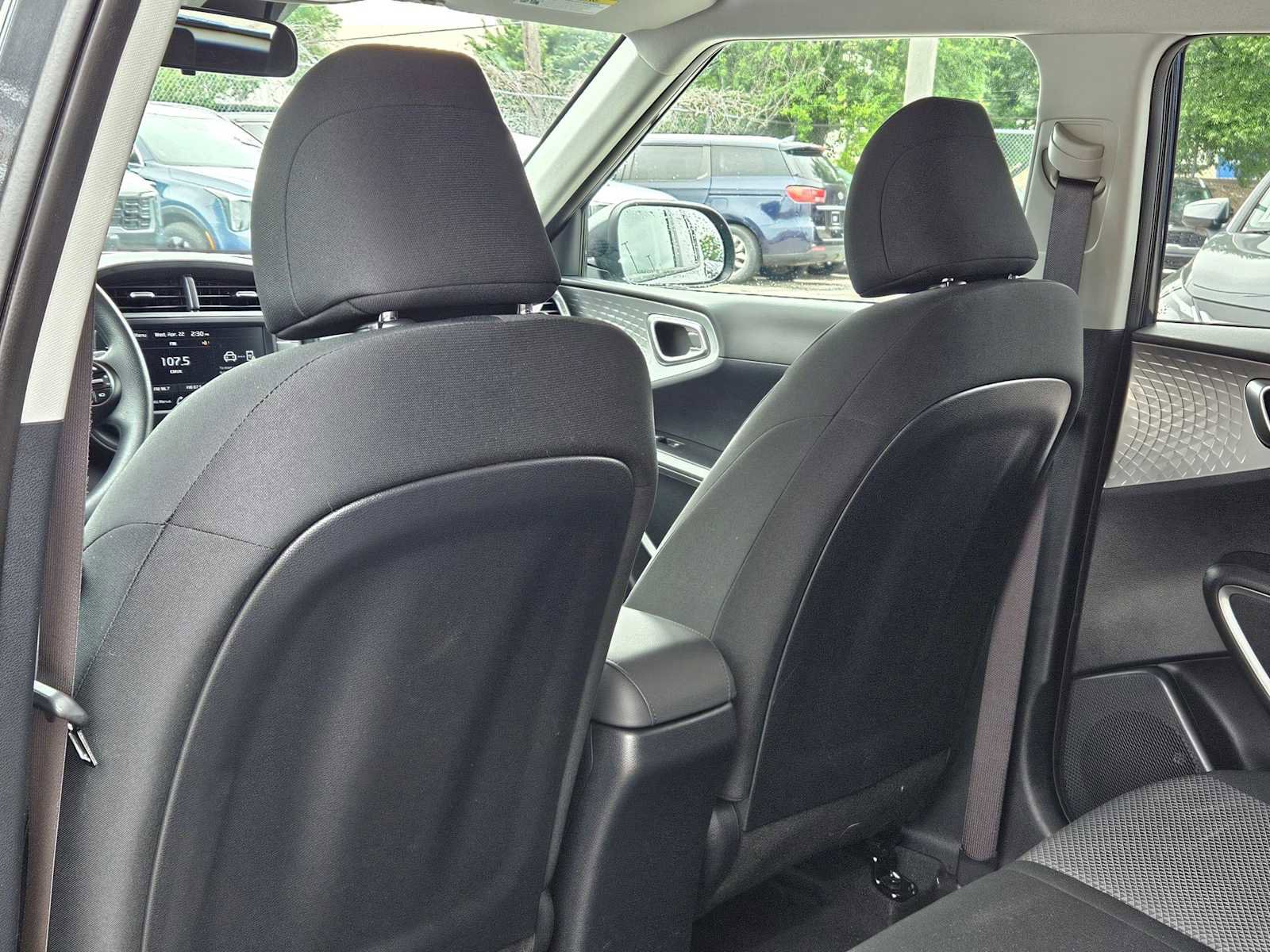 Certified 2025 Kia Soul LX FWD image 15