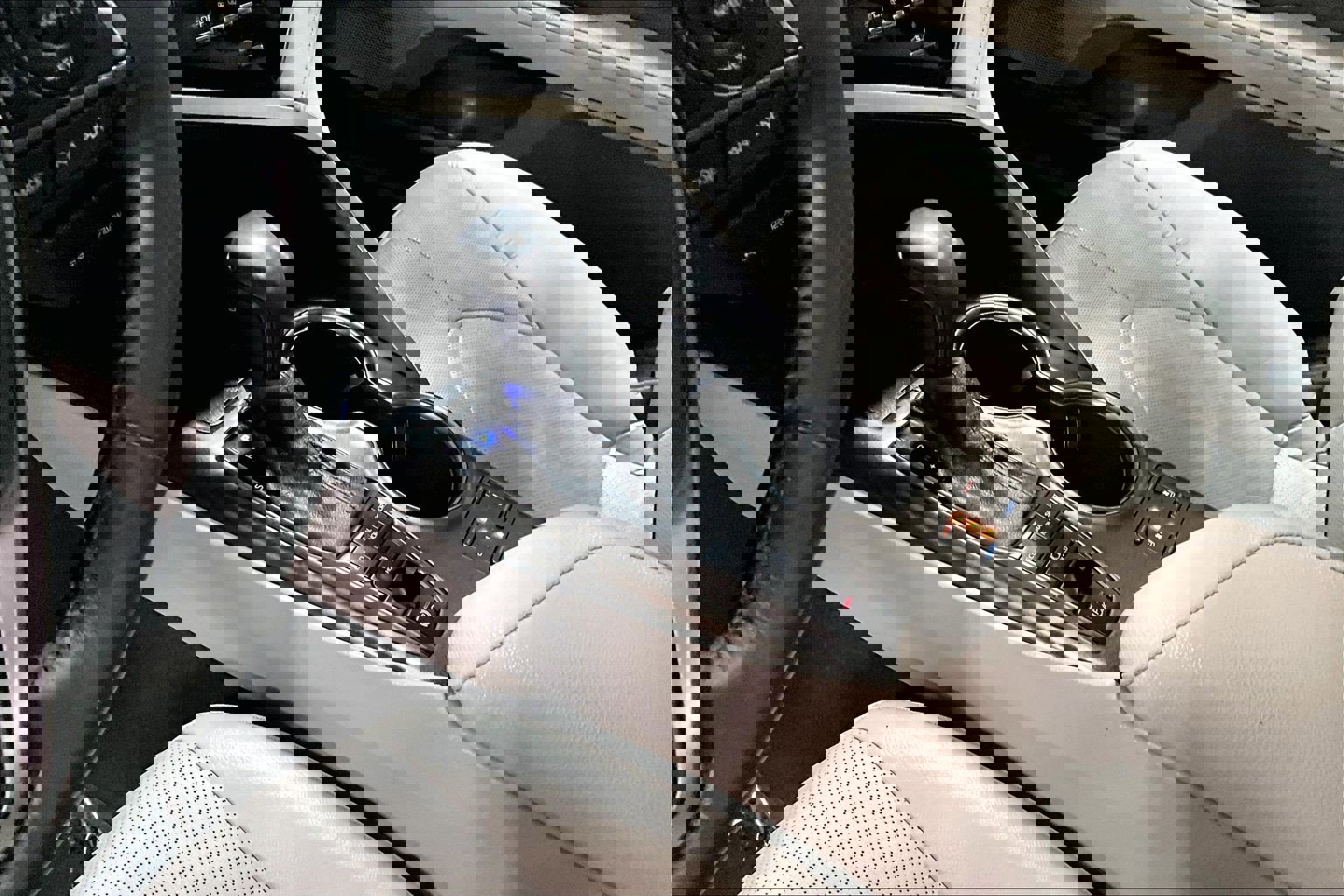 Used 2022 Toyota Camry XSE image 16