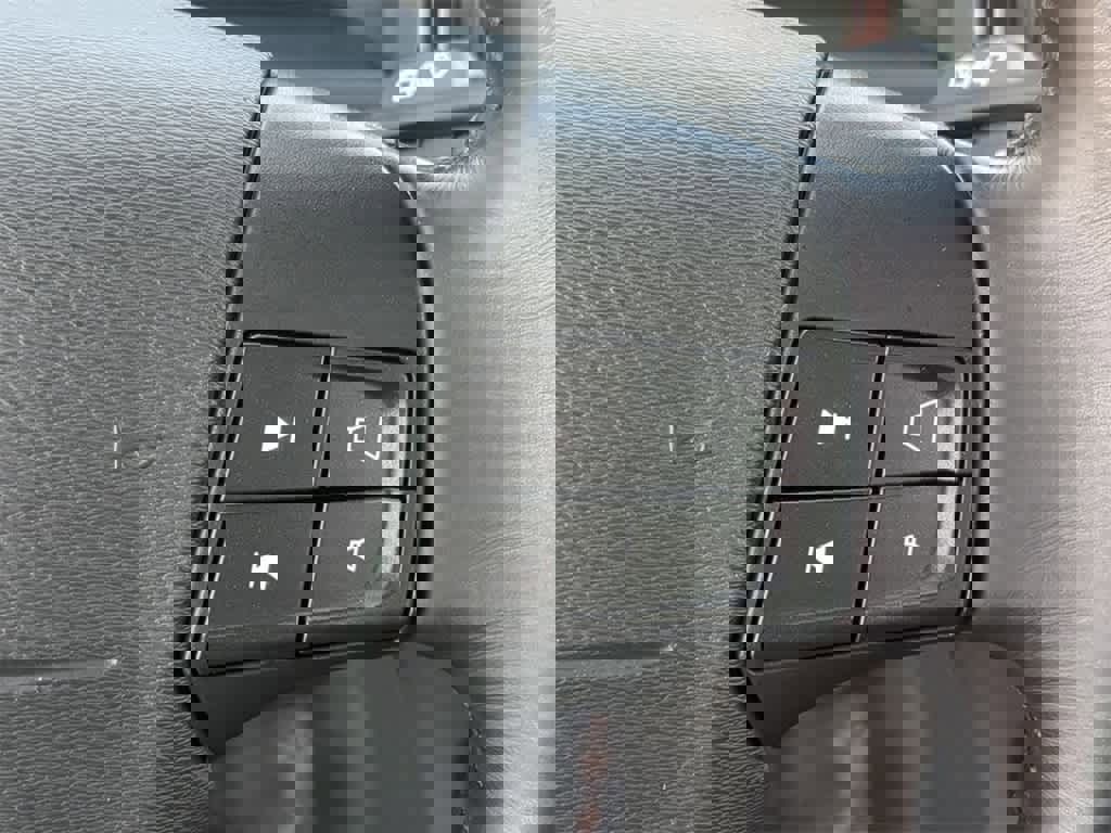 Used 2008 Volvo XC70 3.2 image 23