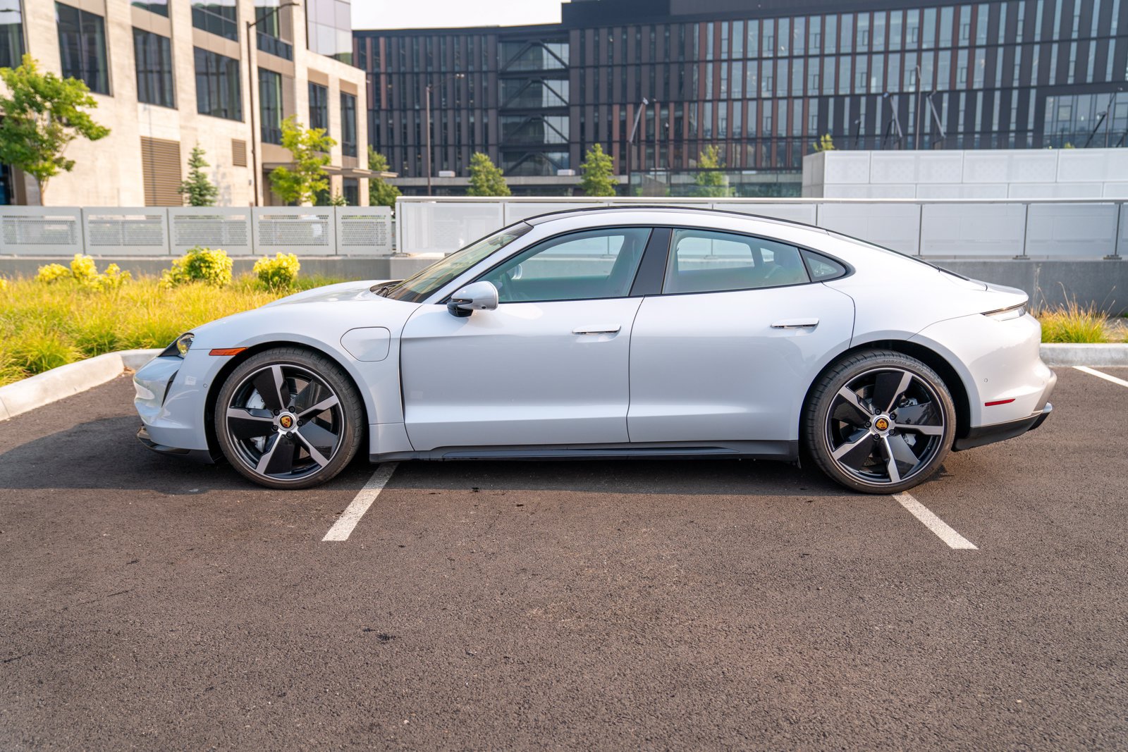 Certified 2023 Porsche Taycan Turbo AWD/4WD image 2