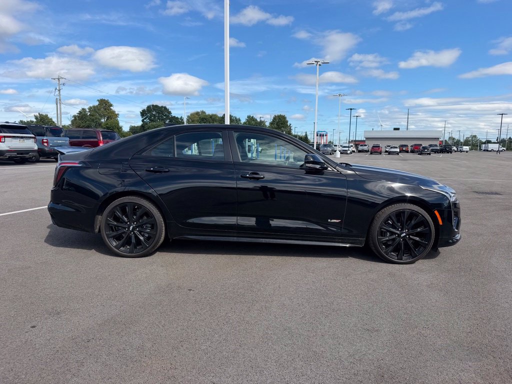 Used 2025 Cadillac CT4 V AWD/4WD image 5