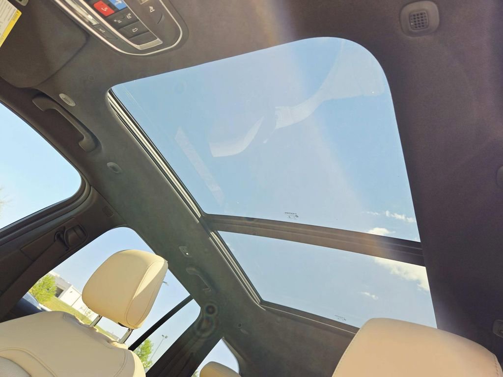 New 2026 Jeep Grand Cherokee Limited w/ Luxury Tech Group II image 9