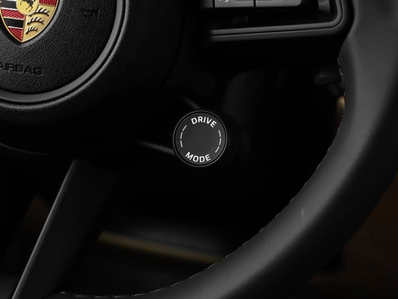 New 2025 Porsche Cayenne image 47