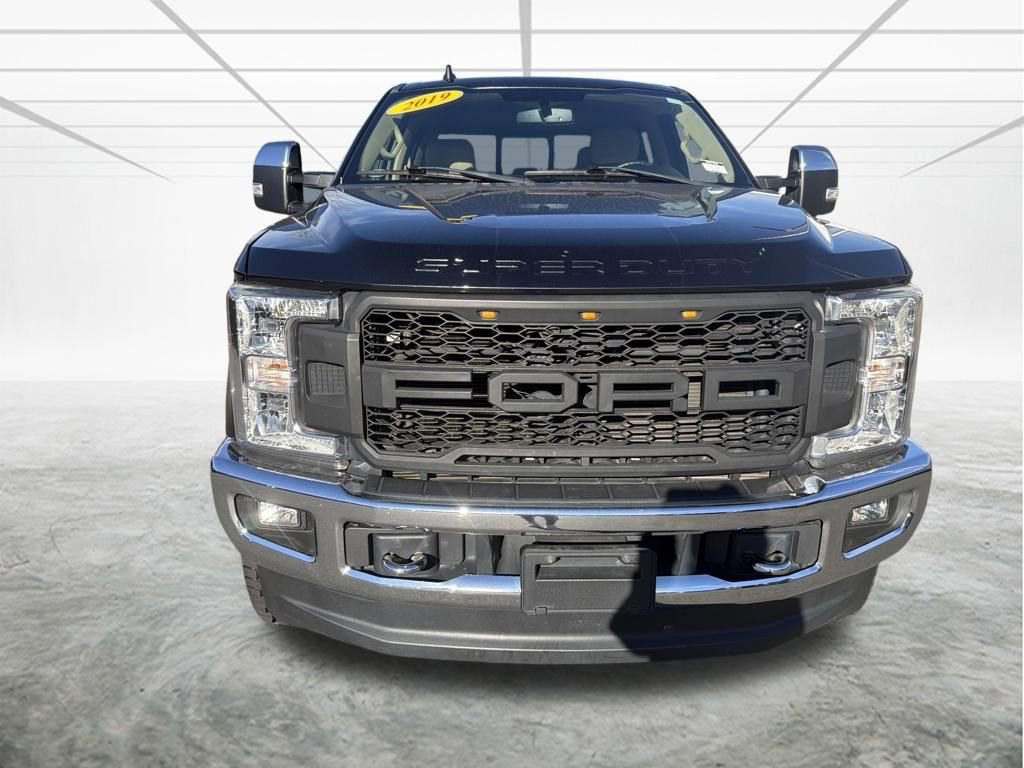 Used 2019 Ford F250 Lariat w/ Chrome Package image 30